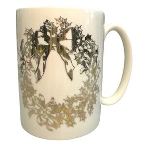 NWOB Lenox Golden‎ Holidays Wreath Mug Christmas Festive Holiday 12 Oz #863660